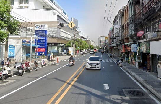 ขายที่ดินเปล่า ติดถนนลาดพร้าววังหิน ใกล้ โรงพยาบาลเปาโล โชคชัย 4