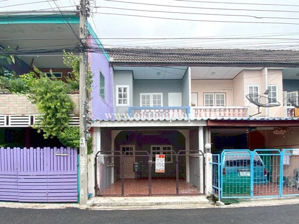 ทาวน์เฮ้าส์ หมู่บ้านทรัพย์สิทธิชัย ปากเกร็ด นนทบุรี