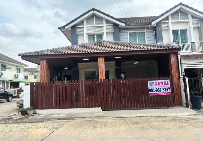 ขายทาวน์เฮ้าส์ หมู่บ้านพฤกษาวิลล์ 50/1 รามคำแหง เนื้อที่ 25.3 ตร.ว. 2 ชั้น 3 นอน 2 น้ำ