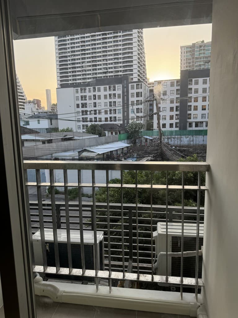 พร้อมเข้าอยู่ ให้เช่า Condo The Niche Sukhumvit 49 ห้องรีโนเวทใหม่ทั้งห้อง