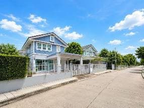 บ้านตัวอย่างโครงการ Villaggio บางนา บ้านพร้อมอยู่ ตกแต่งครบ พร้อมเฟอร์นิเจอร์ หิ้วกระเป๋าเข้าอยู่ได้